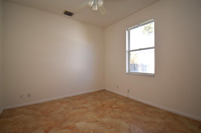 Building Photo - 1338 Cape May Ln