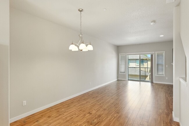 Building Photo - Beautiful 2-Bedroom, 2.5-Bath Townhome wit...