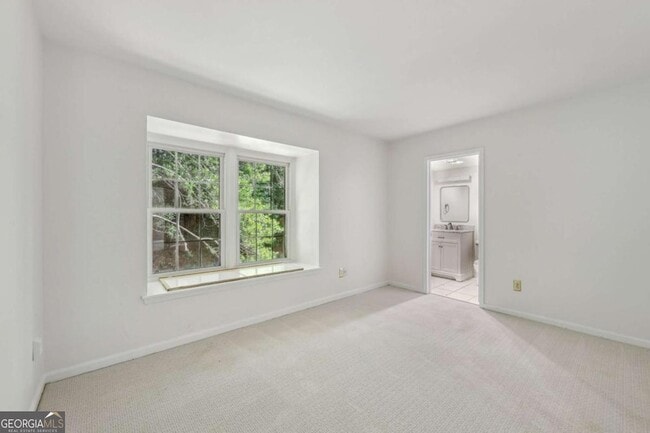 Building Photo - 98 La Rue Pl NW