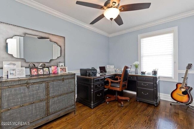 Building Photo - 136 Lippincott Ave