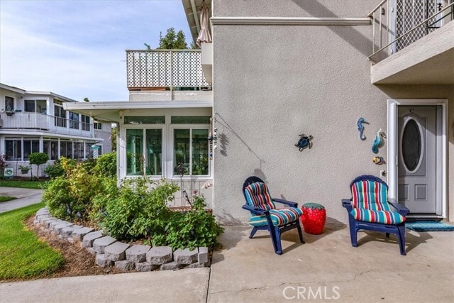 Building Photo - 328 Avenida Carmel