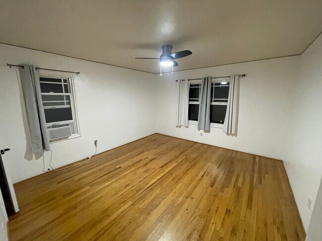 Building Photo - 406 Brewington Ave