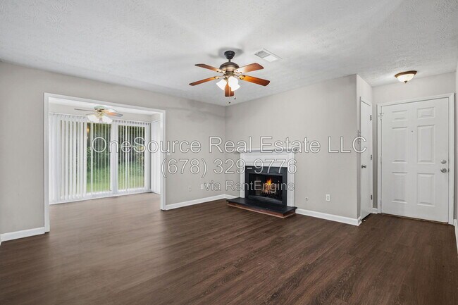 Building Photo - 1806 Augusta Dr