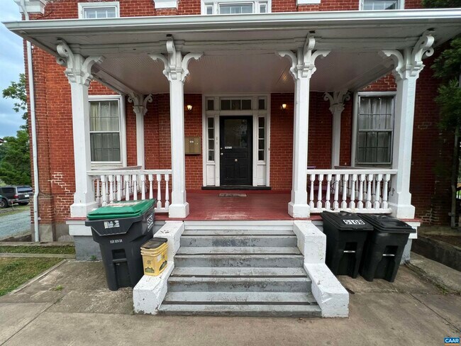 Building Photo - 510 Ridge St