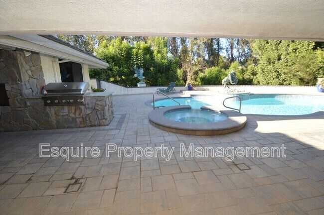 Building Photo - 31 Alviso Dr