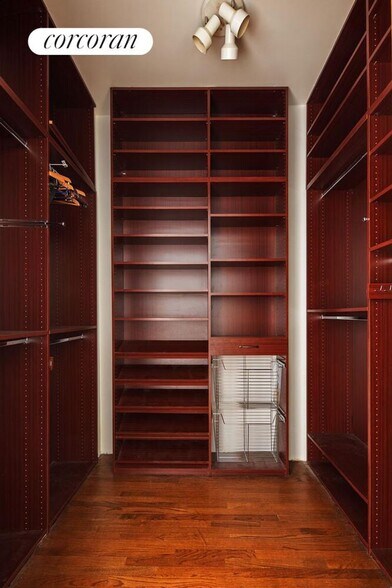 Building Photo - 165 W 126th St