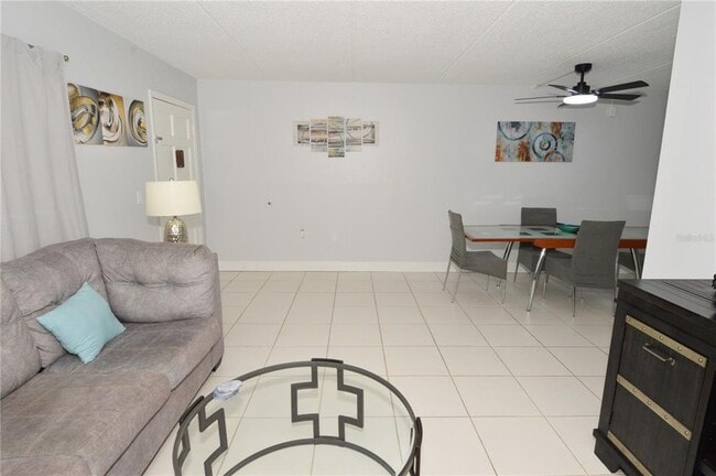 Building Photo - 12760 Indian Rocks Rd