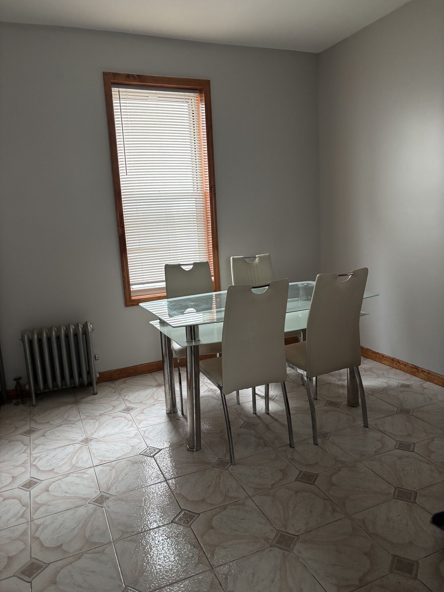 Dining Area - 1456 Dahill Rd