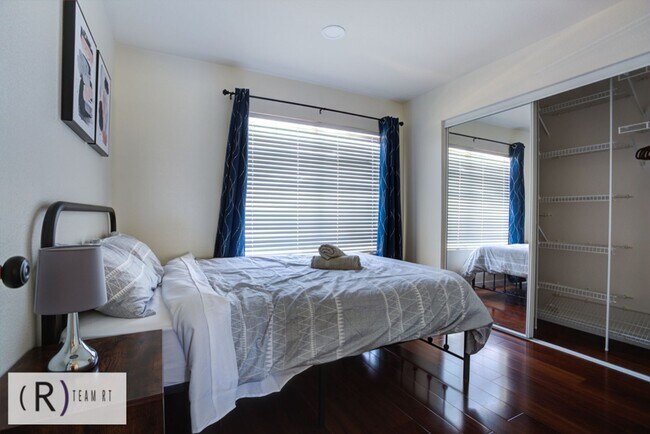 Building Photo - A Bright and Cozy Home with 3 Bedroom and 2 Bathroom with a Loft