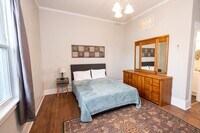 Building Photo - 116 Church St