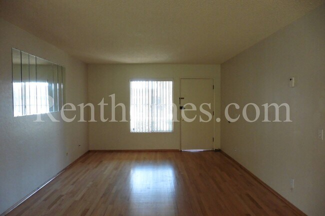 Building Photo - 7576 Winterwood Ln
