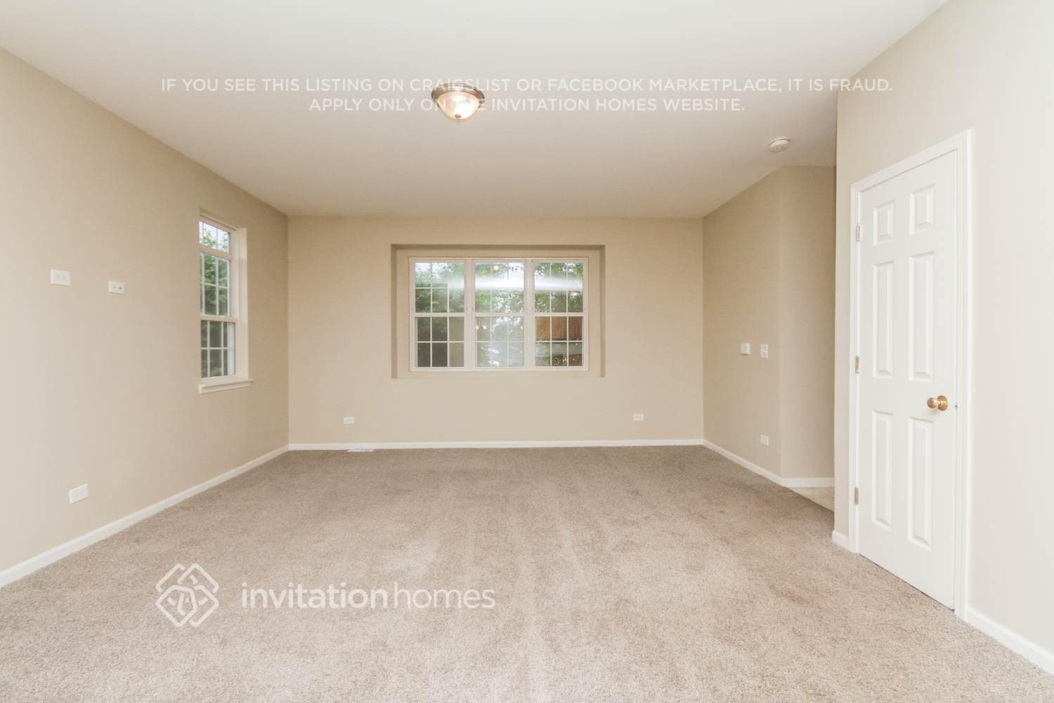 Building Photo - 3862 Pathfinder Ln