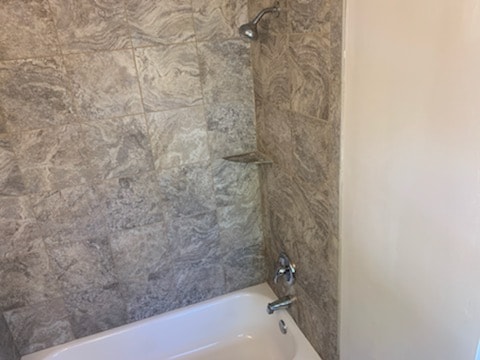 Building Photo - 324 S McKinley St