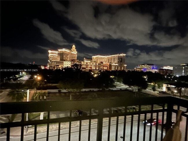 Building Photo - 2501 Douglas Rd