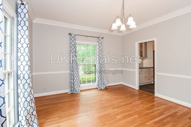 Building Photo - 1176 Hampton Hall Dr NE