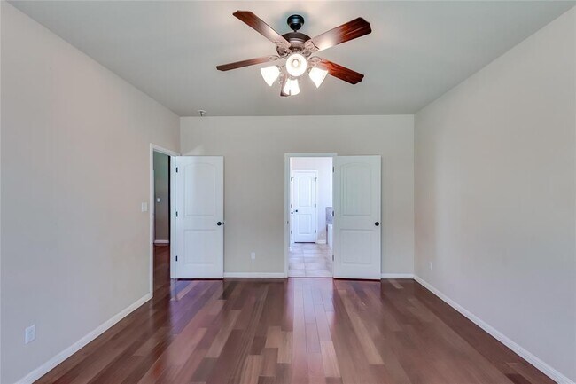 Building Photo - 11300 Cherisse Dr