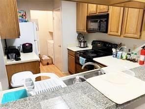 Building Photo - 806 W 24th St