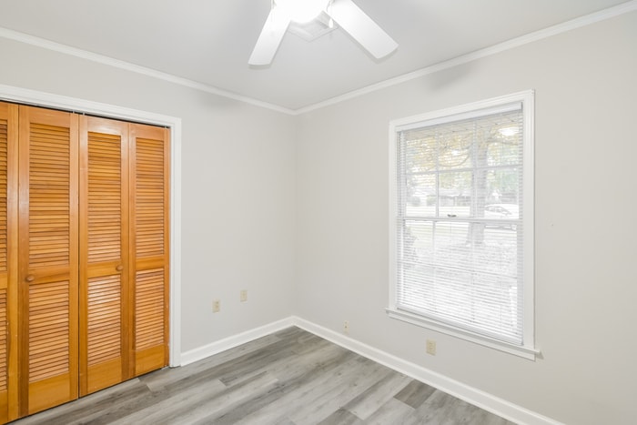 Building Photo - 758 Forestdale Dr