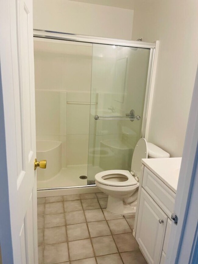 Building Photo - VIRGINIA BEACH - OCEANFRONT FOR RENT!