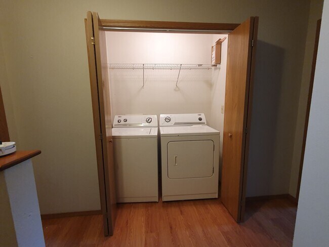 Building Photo - 20304 Skyview Dr