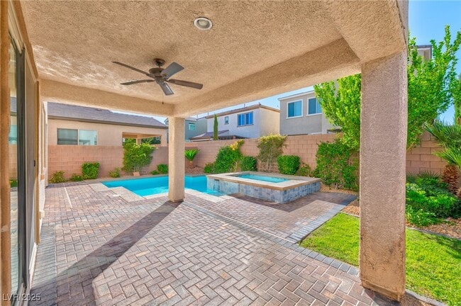 Building Photo - 837 Bogey Fairway Ct