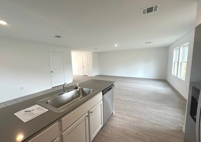 Building Photo - 9903 Jenny Grist