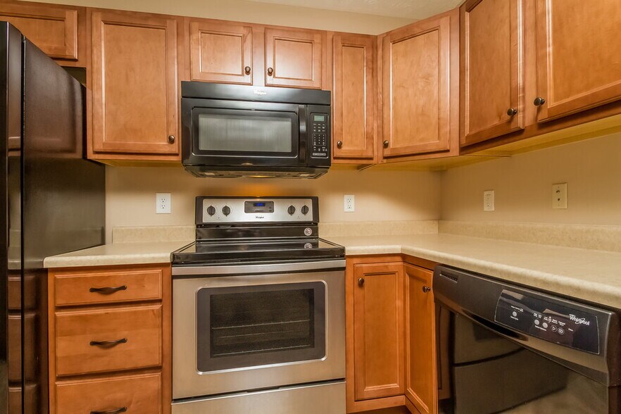 Building Photo - 4860 Compassion Ln