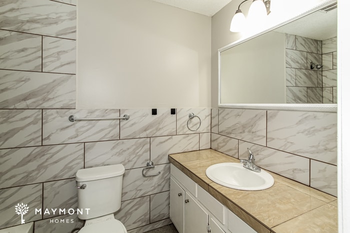 Building Photo - 3928 Croydon Rd