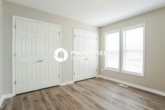 Building Photo - 3 Bedroom Pet-Friendly Home in Zebulon, NC with Main Street Renewal