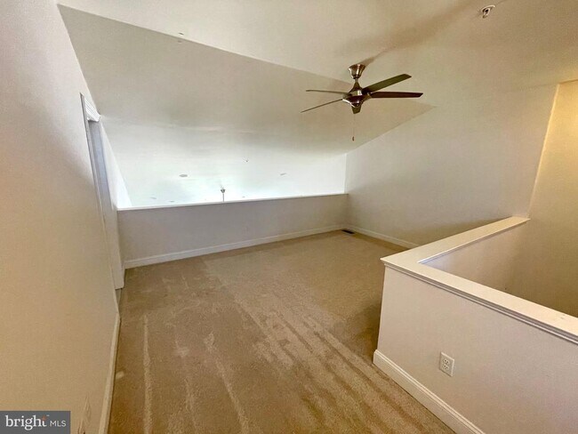 Building Photo - 906 Moorings Cir