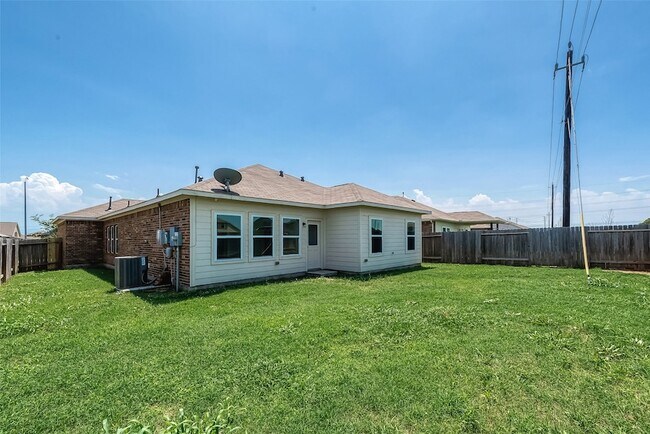 Building Photo - 4435 Painted Bunting Ln