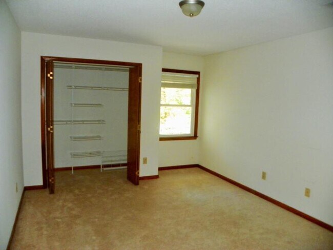 Building Photo - 3011 Windchase Court