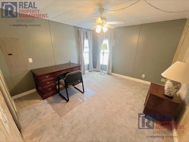 Building Photo - 4929 Sea Island Ave