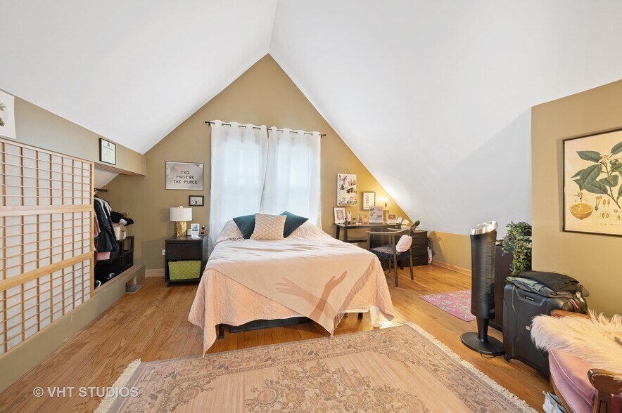 Building Photo - 3629 N Wayne Ave