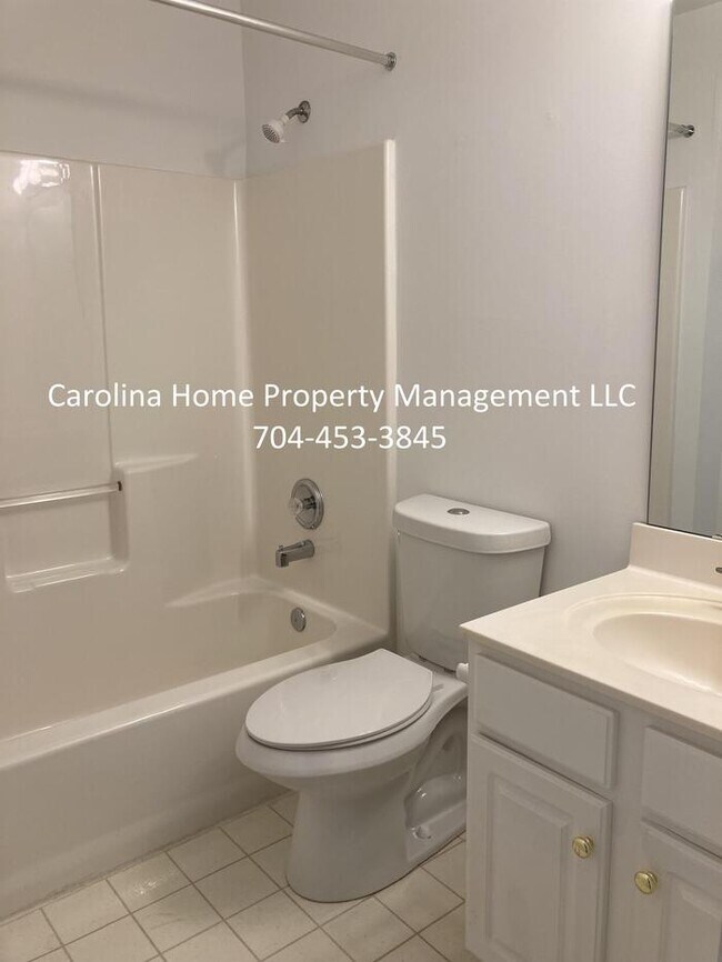 Building Photo - 7487 Pilot Cove Ct
