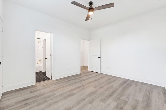 Building Photo - 3210 Frying Pan Pl