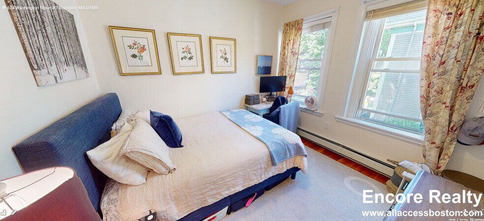 Building Photo - 664 Washington St