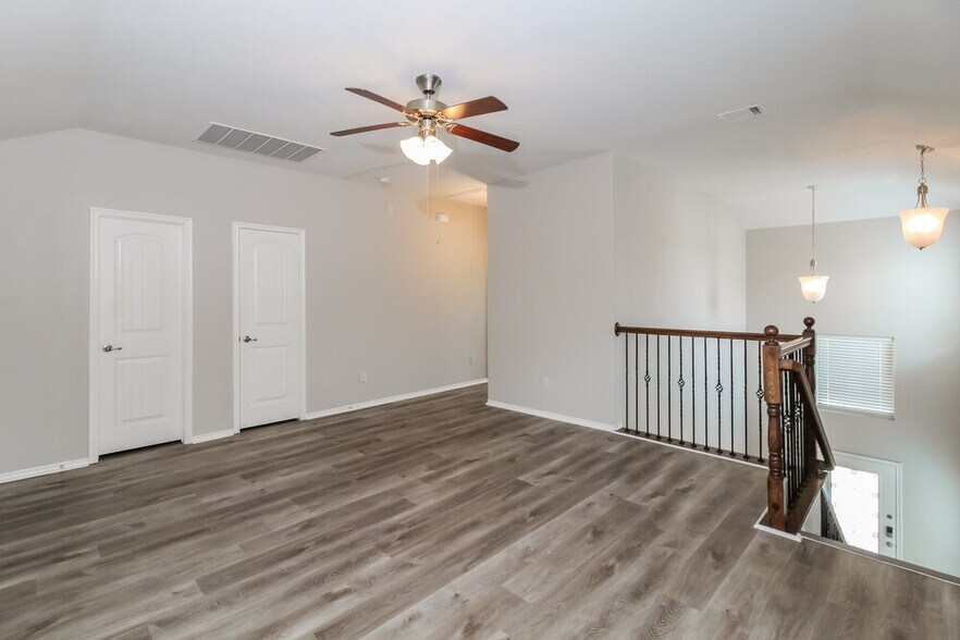 Building Photo - 8824 Deadwood Ln