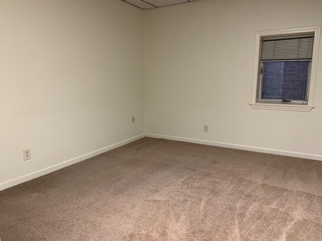 Building Photo - 226 W Michigan Ave