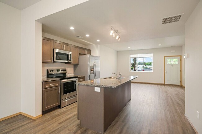 Building Photo - 1113 W Sinto Ave