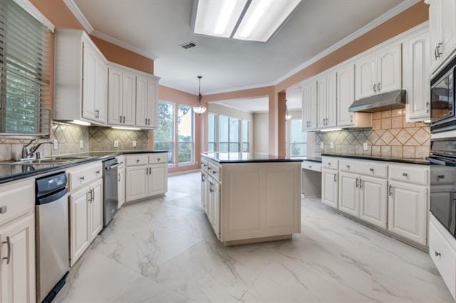 Building Photo - 7408 Bradford Pear Dr