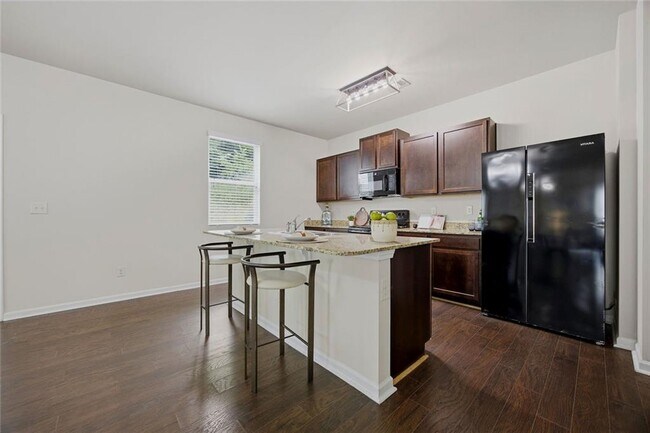 Building Photo - 3110 Boxwood Crossing