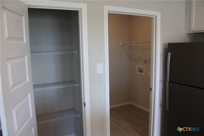 Building Photo - 233 Mossberg Wy