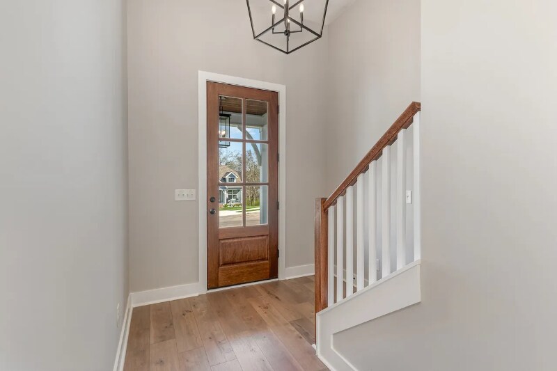 Building Photo - 577 Davis Vly Dr