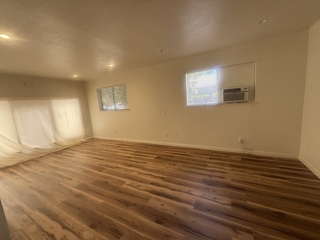Building Photo - 511 Coffee Rd