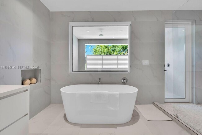 Building Photo - 3510 Segovia St