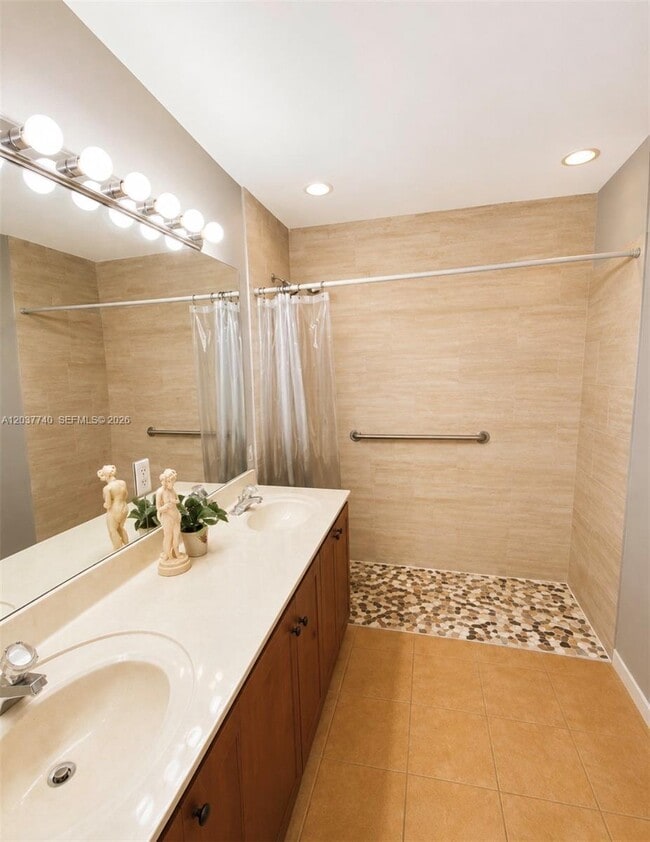 Building Photo - 16355 SW 46th Terrace