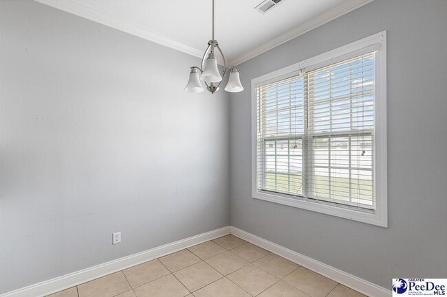 Building Photo - 1365 Millbank Dr