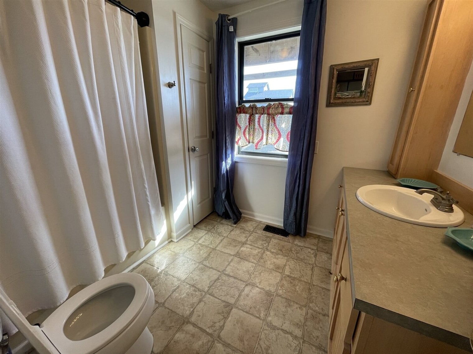 Building Photo - 54066 Marlin Dr