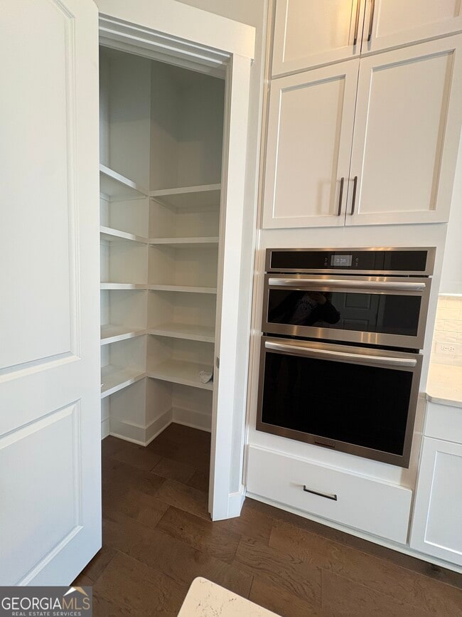 Building Photo - 1104 Thomas St